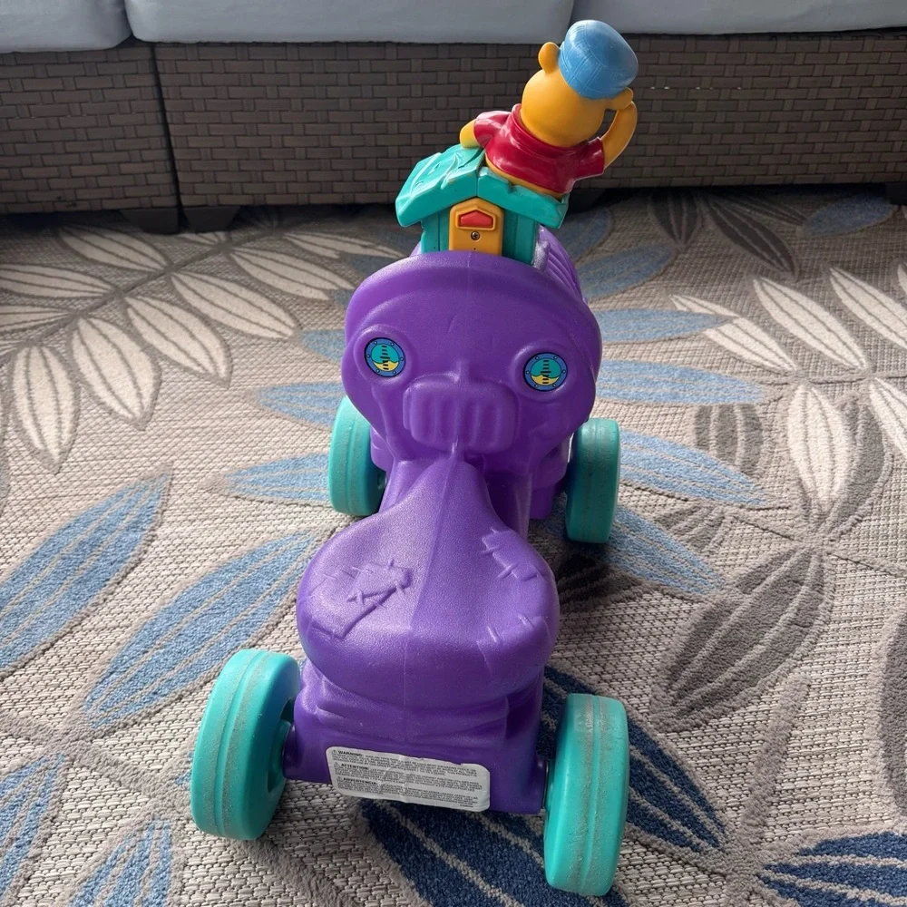 Vtg Winnie The Pooh 100 Acre RR Train Ride On Toddler Little Tikes RARE W/sounds